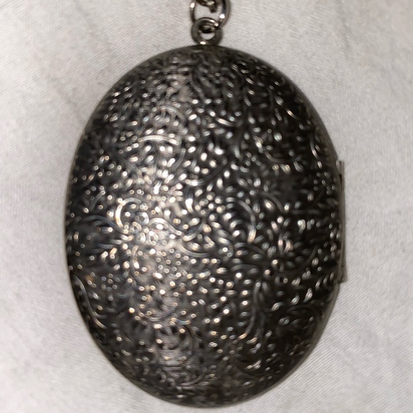 Vintage locket for pictures - Picture 3 of 7